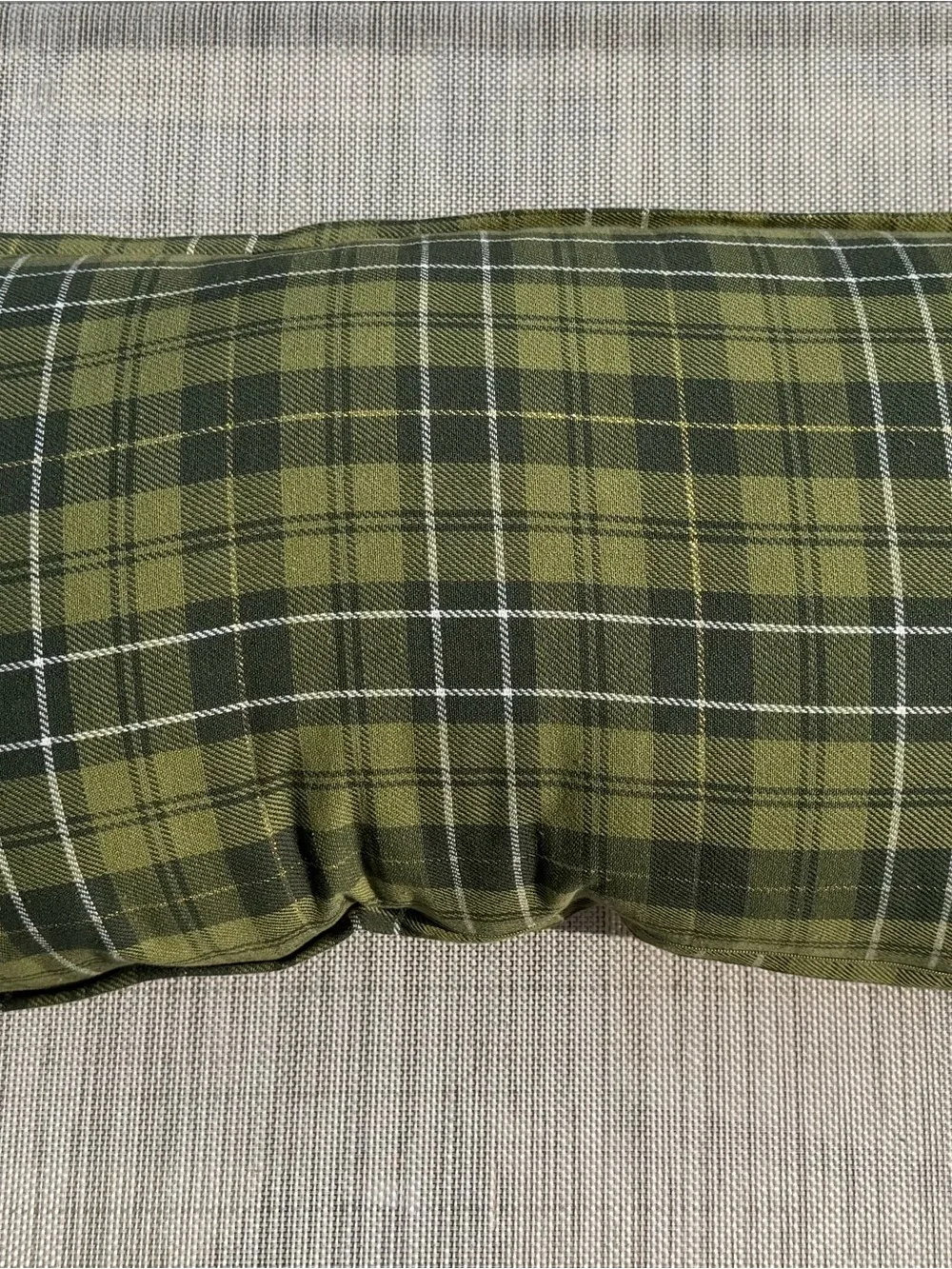 Rachel Ashwell Snowy Village Scene Green Plaid Trim Decorative Pillow  Charming